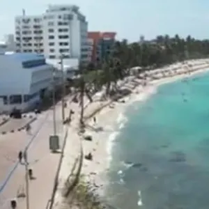 Apartamento Pequeno Frente A La Playa Principal Apartamento